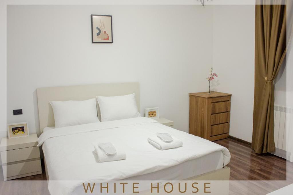 White House Villa